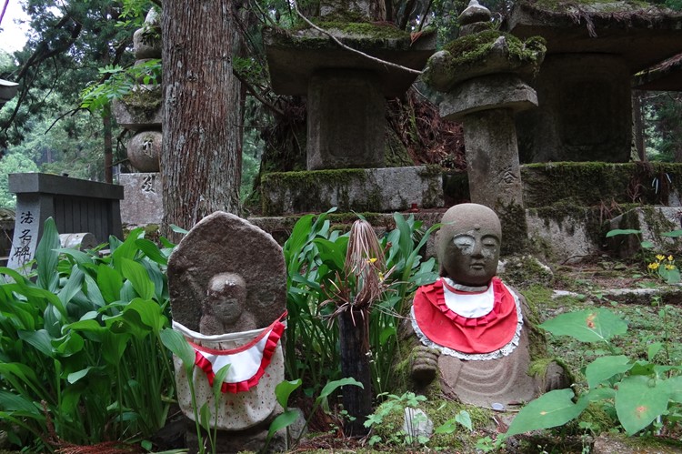 Koyasan begraafplaats - Koya-san - Honshu - Japan